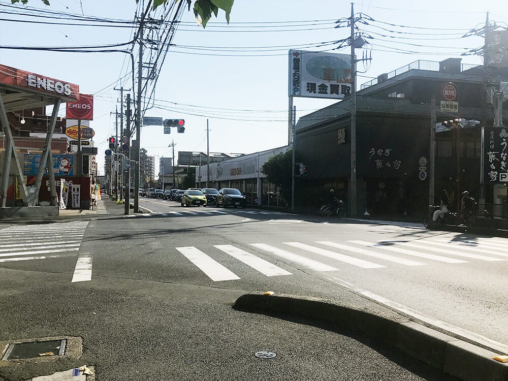 瀬崎浅間神社(南)信号を左に曲がります