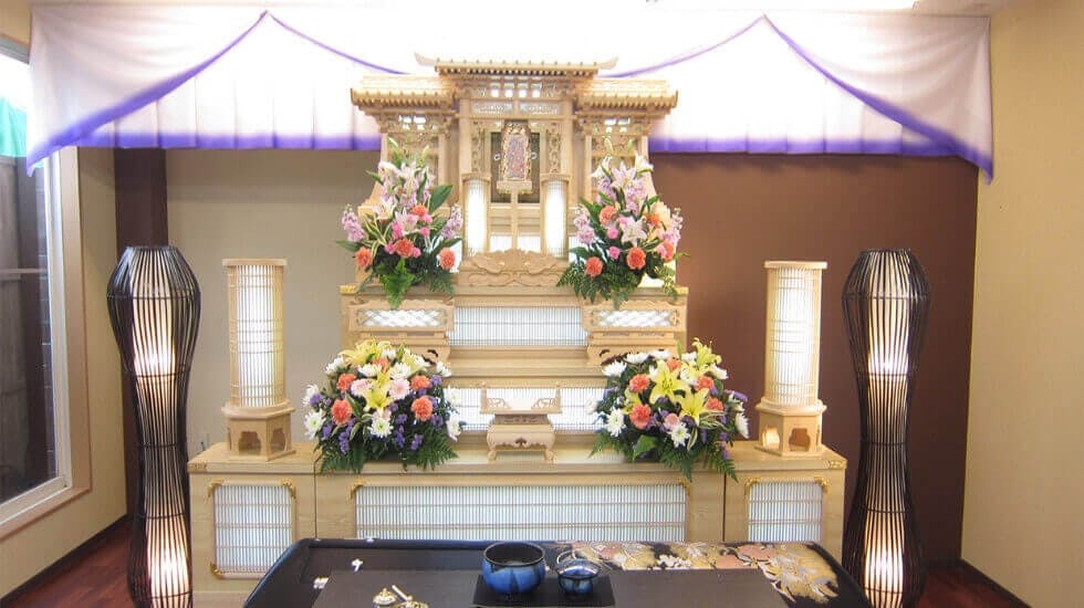 家族葬の花水木