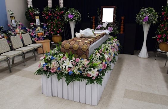 花正 さくら斎館