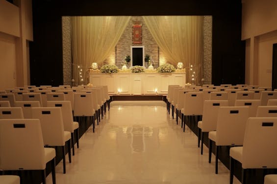 アイホールいけ