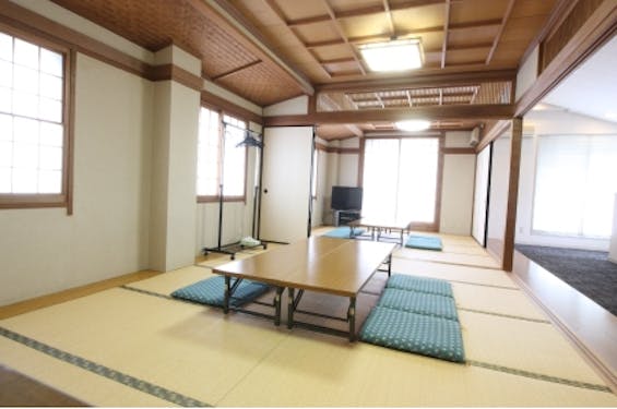 さかの葬祭浄真殿