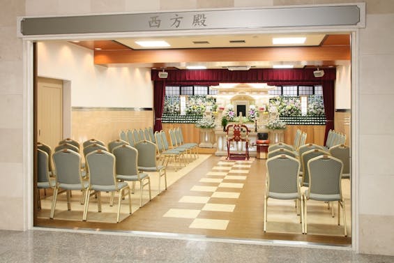 平安会館　中川斎場