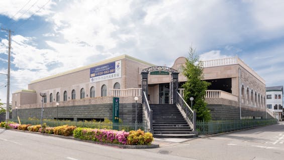 ドリーマー 今治吹揚葬祭館