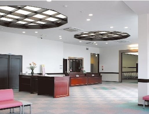 カゴタツホール