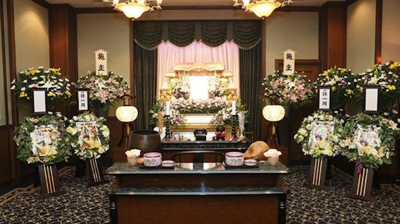 藤岡メモリードホール