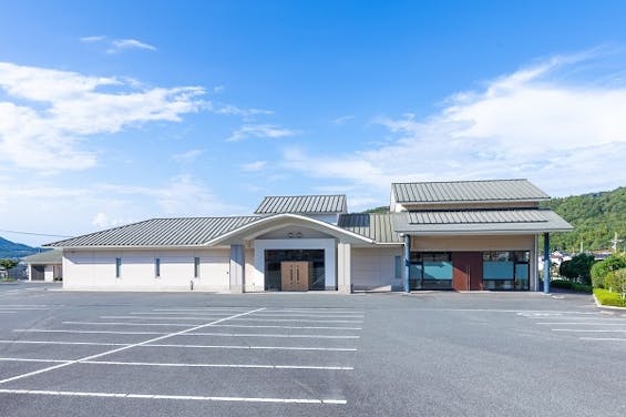 シティ・ホール焼山