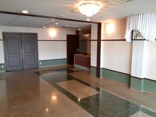 アザレア・ホール