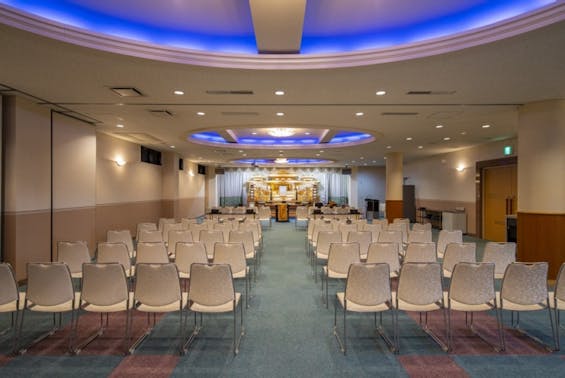 こすもすロイヤルホール