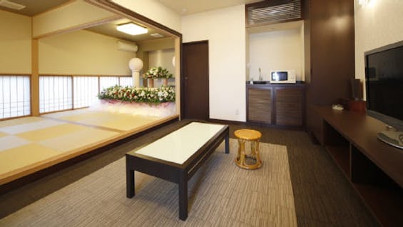 ベルホールよしいけ 中野会館