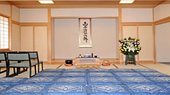 ハクゼンホール安茂里会館