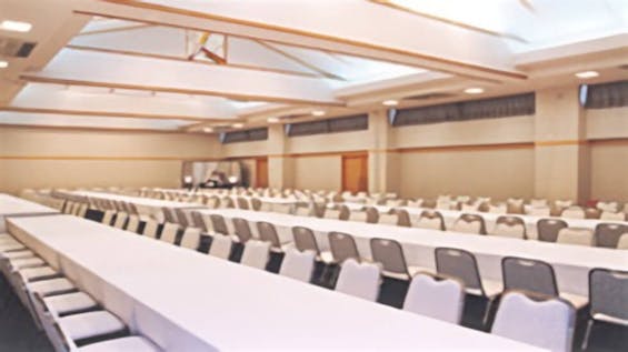 ハクゼンホール安茂里会館