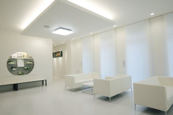 西日本典礼 諸岡斎場