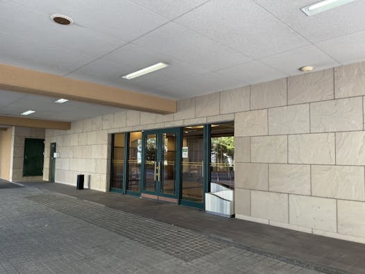 メモリードホール博多馬出