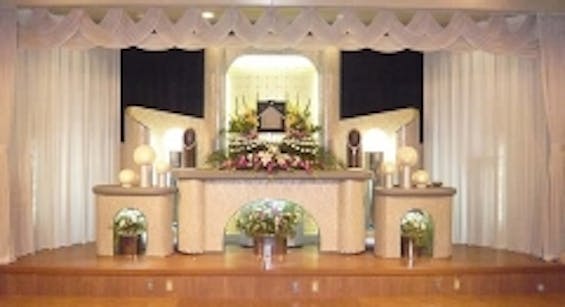 八百市葬祭会館 八善堂