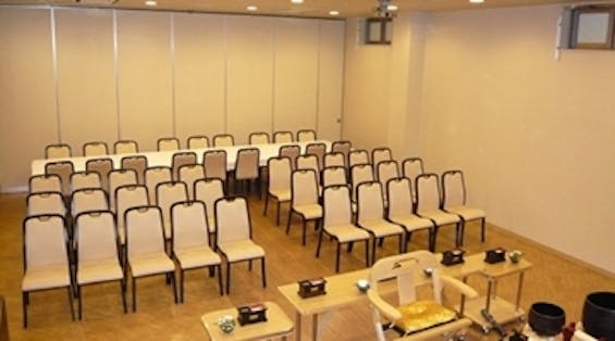 八百市葬祭会館 八善堂