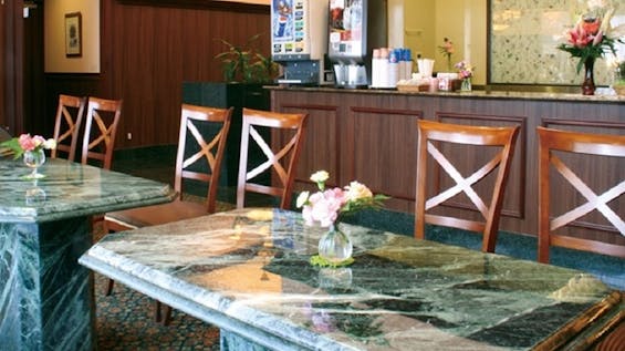 メモリードホール横田