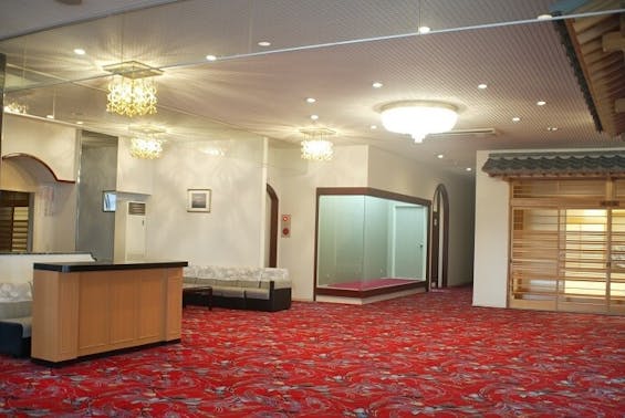 VIPシティホール見附