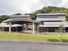 近江八幡市立 さざなみ浄苑
