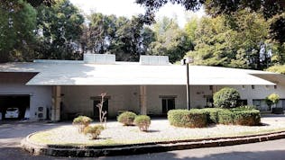 寝屋川市立寝屋川斎場