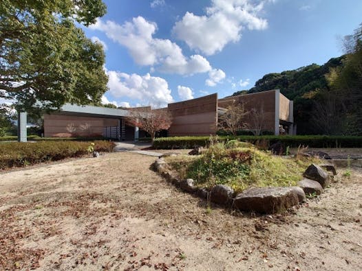 直方市火葬場天翔館