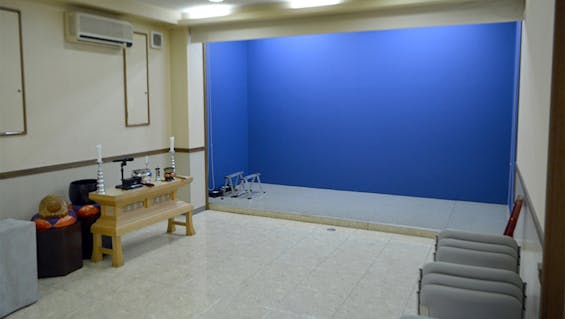 アーバスホール