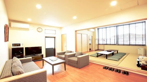 ききつメモリードホール