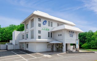 玉泉院 南大分会館