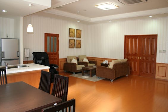 玉泉院 臼杵会館