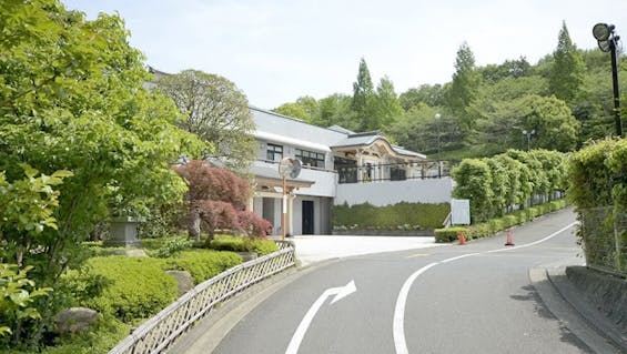 緑山霊園 瑞谿殿