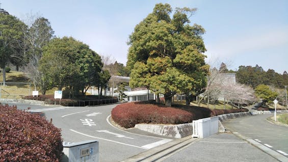 山桑メモリアルホール