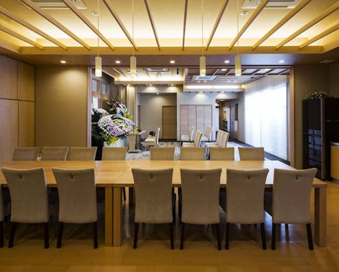 自由な家族葬 千の風 宝塚歌劇場前ホール