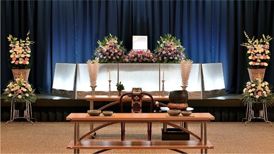 自由な家族葬 千の風 瑞穂北方式場