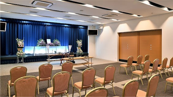 自由な家族葬 千の風 瑞穂北方式場