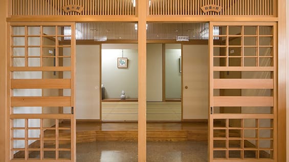 セレモニーホールやすらぎ