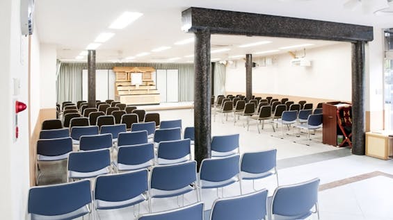 鶴見区緑地横葬儀会館