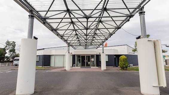 JAプレアホール牛津別館