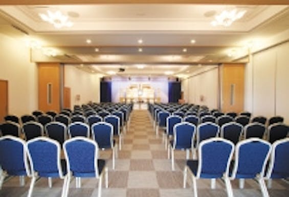 関山シティホール 東條會館