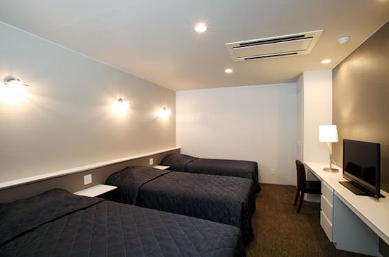 やわらぎファミリア 八軒