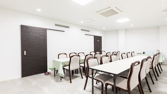 旭上白根ホール