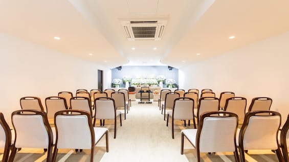 旭上白根ホール