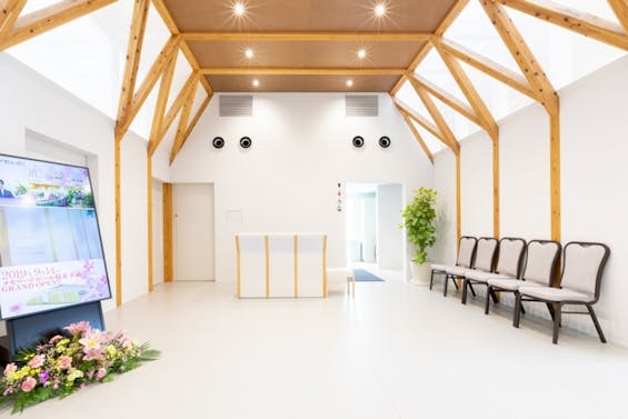 メモリードホール桜並木通り