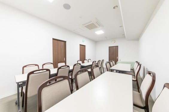 都筑かなでホール