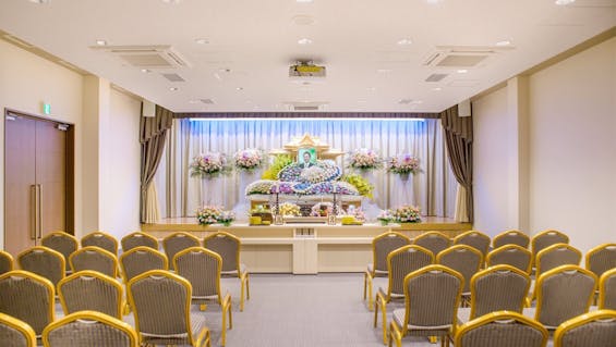 鶴瀬駅前メモリードホール