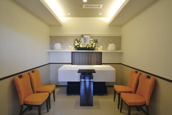 ならしのガーデンホール