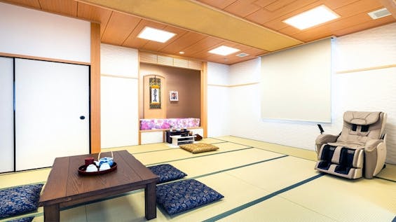 米田やわらぎホール