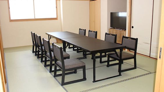 シティホールやず