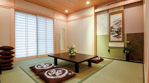 日典ラサ 華弥堂 しきしま（日典ラサ敷島併設）