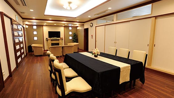 日典ラサ 華弥堂 かなやま（日典ラサ金山併設）