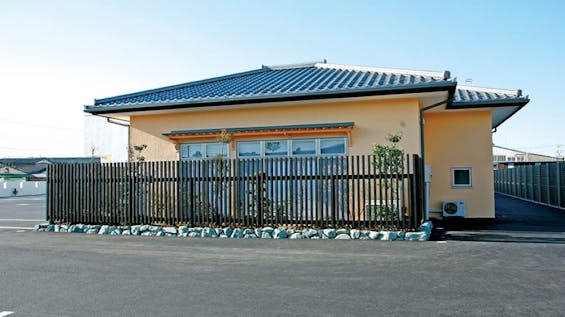 日典ラサ 華弥堂 にった(日典ラサ宝泉併設)