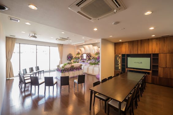 自由な家族葬 千の風 伊丹大鹿ホール